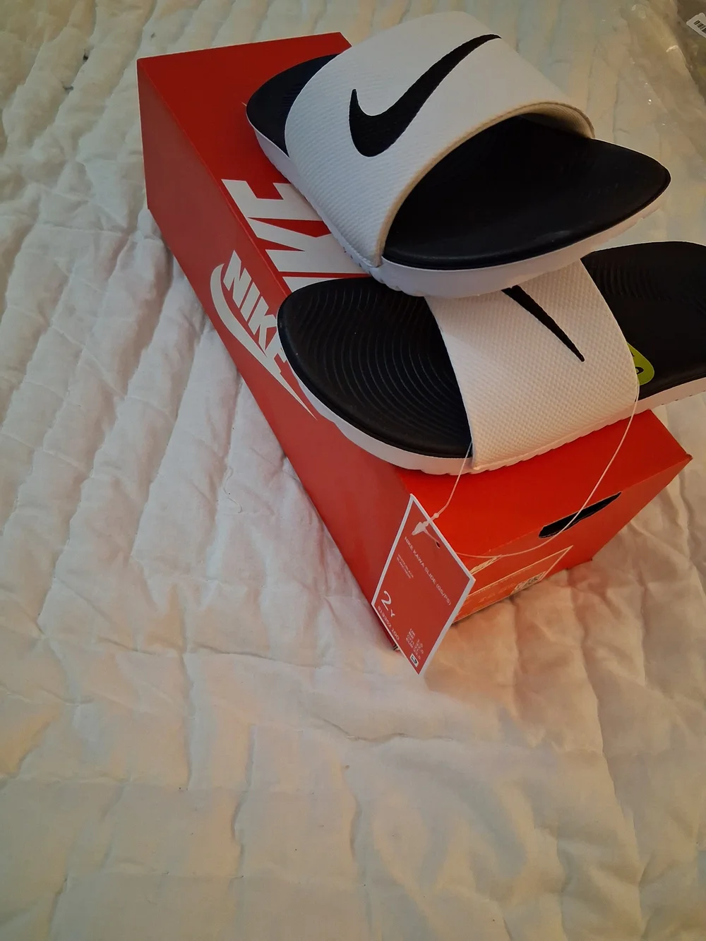 Nike Kids' Black/White Slide Sandals